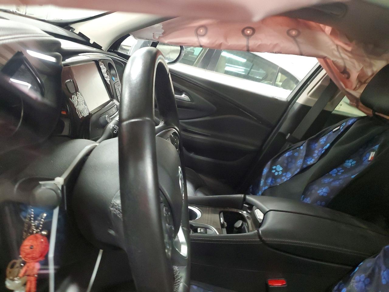 2020 Envision VIN LRBFX3SX6LD125405 photo 9