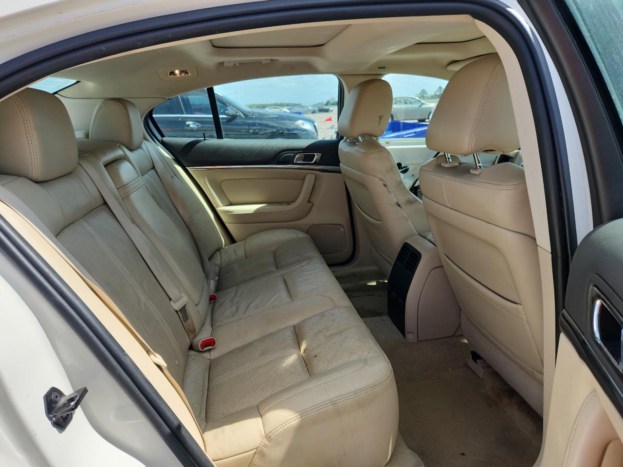 2012 Lincoln Mks VIN 1LNHL9FT5CG801546 photo 10