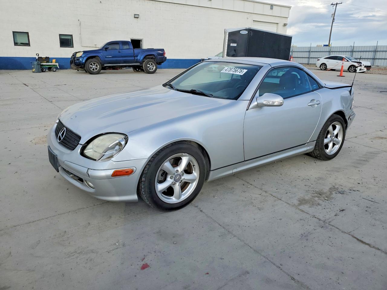 2003 Mercedes-Benz Slk-class VIN WDBKK65F23F290406 photo 1