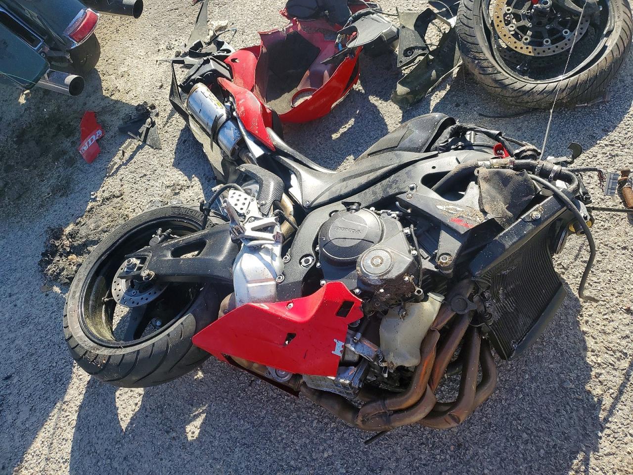 2008 Honda Cbr cycle VIN JH2PC40058M100782 photo 3