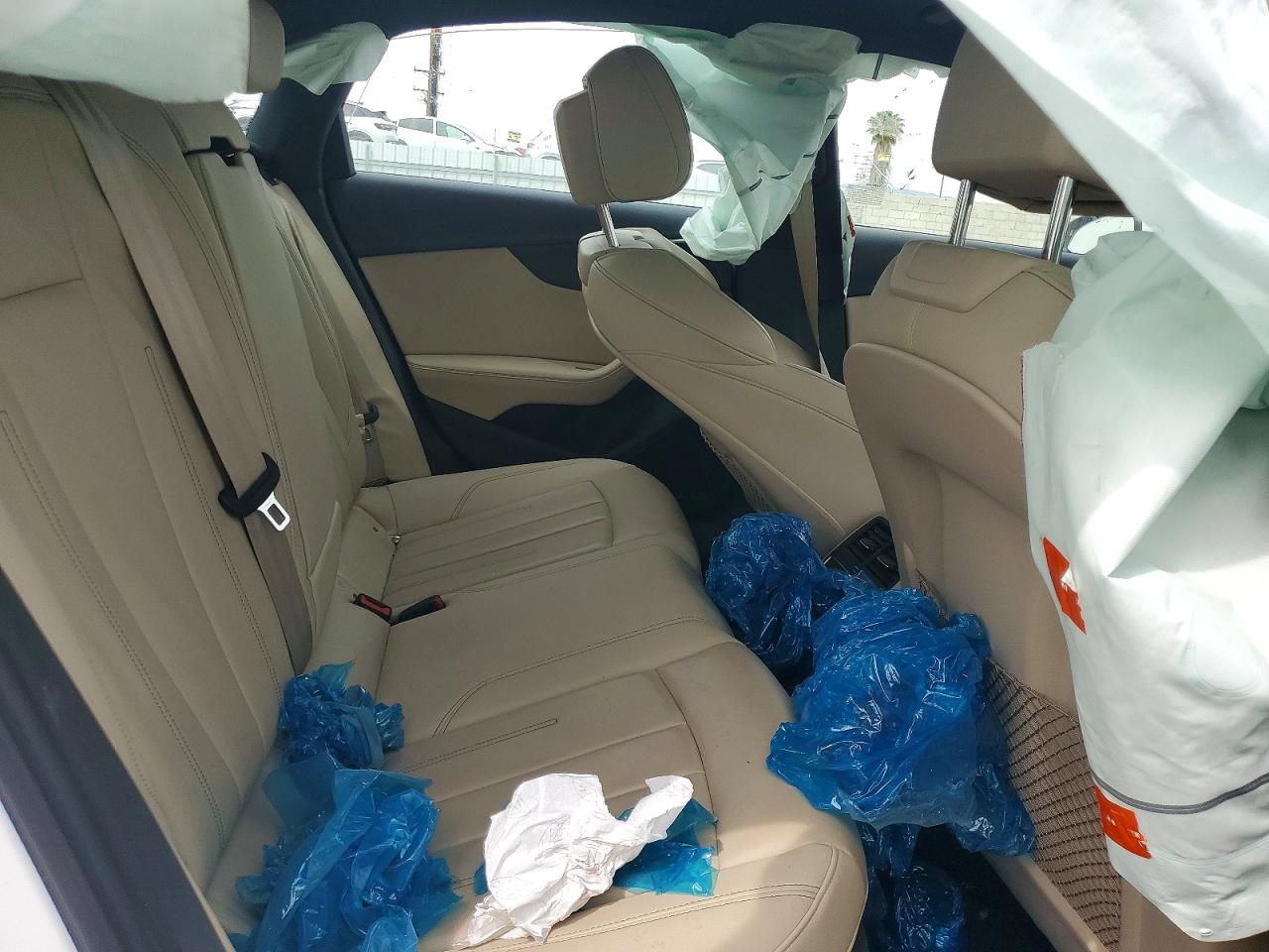 2024 Audi A4 VIN WAUEAAF42RN006754 photo 10