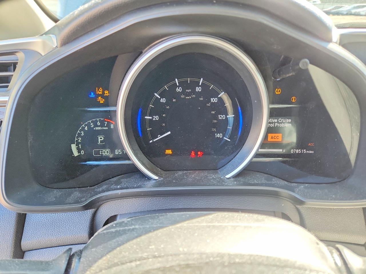 2018 Honda Fit VIN 3HGGK5H05JM703149 photo 9