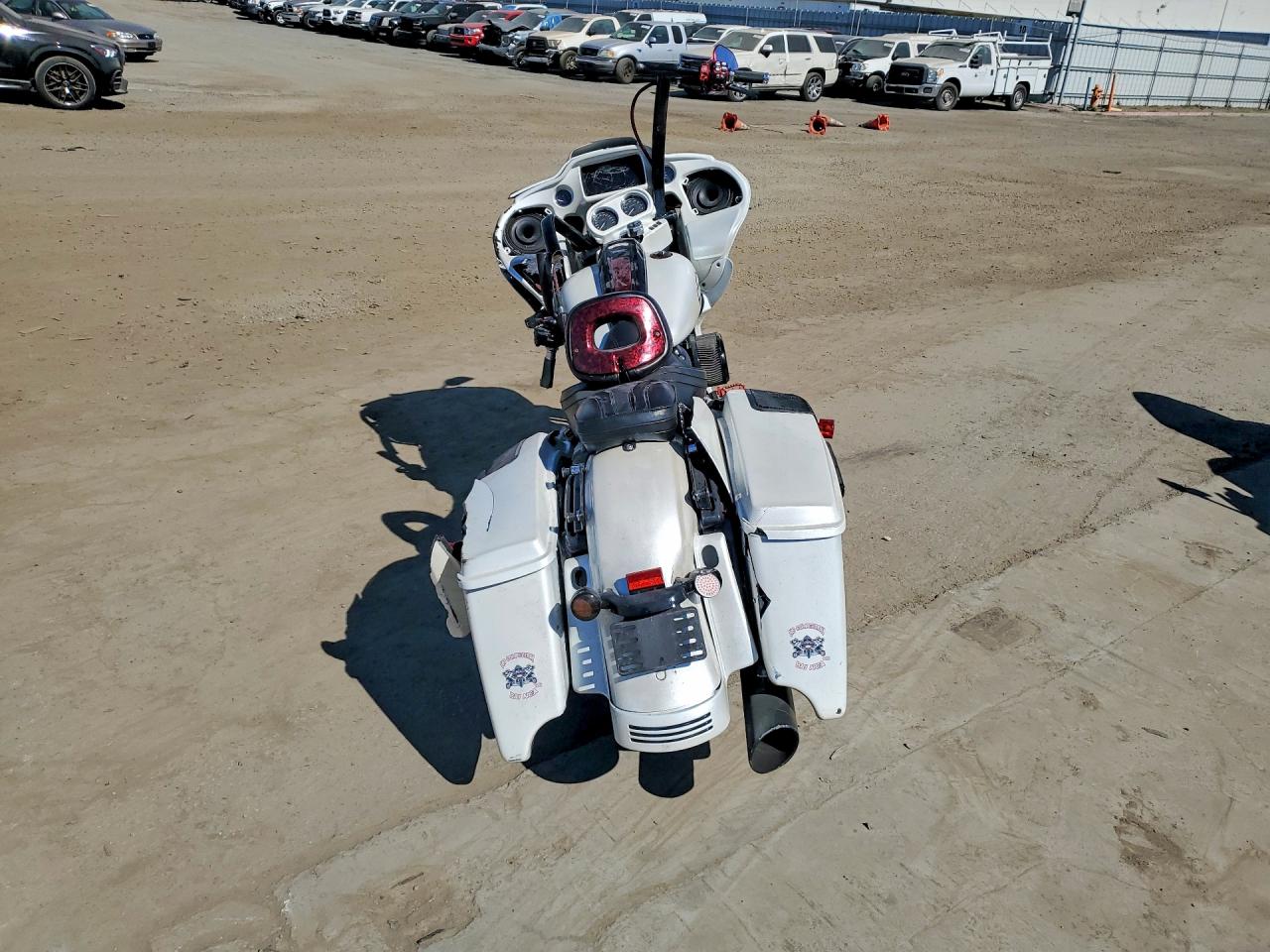 2022 HARLEY Fl VIN 1HD1KTP25NB628525 photo 4