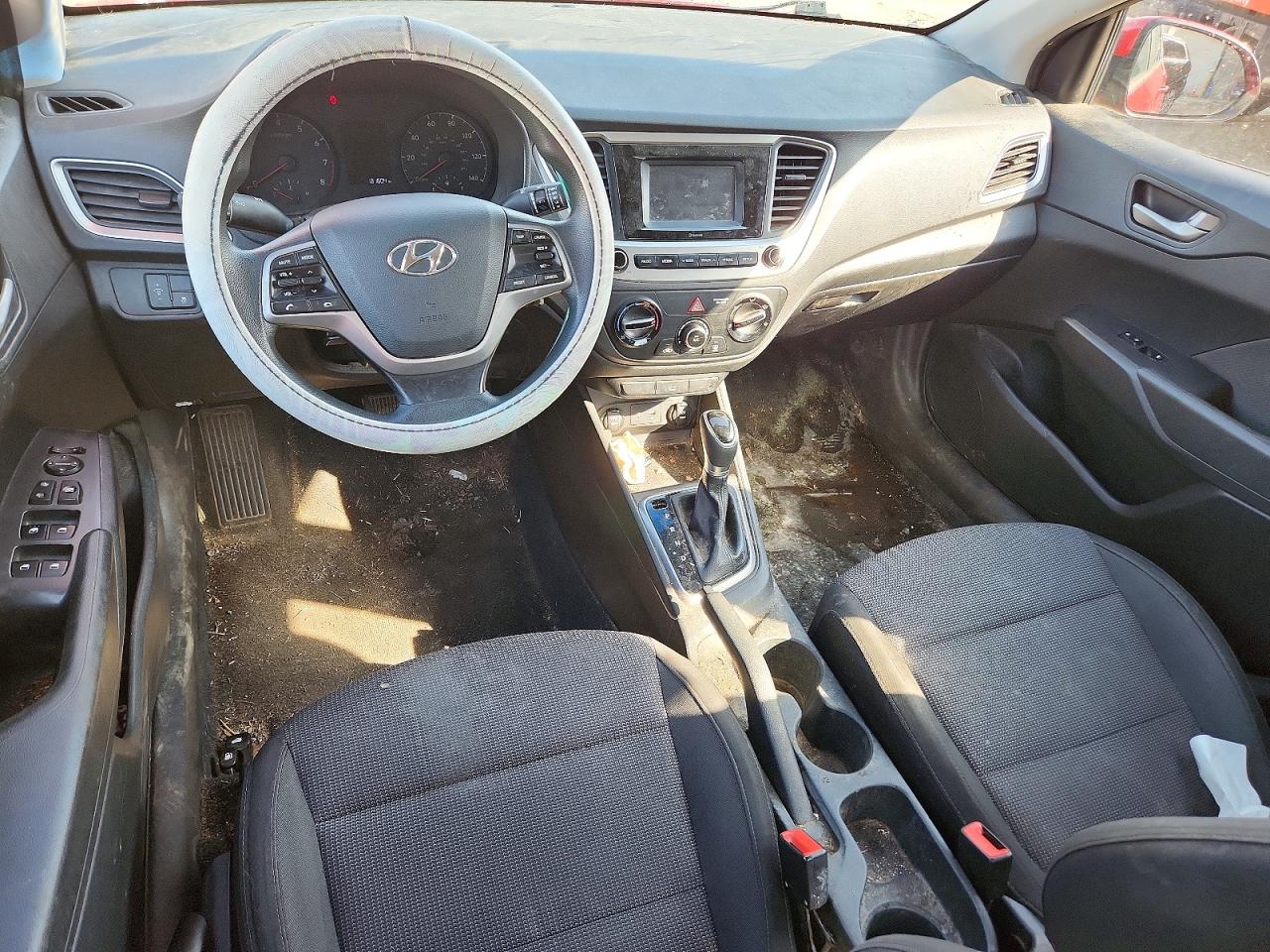 2018 Hyundai Accent VIN 3KPC24A34JE005671 photo 8