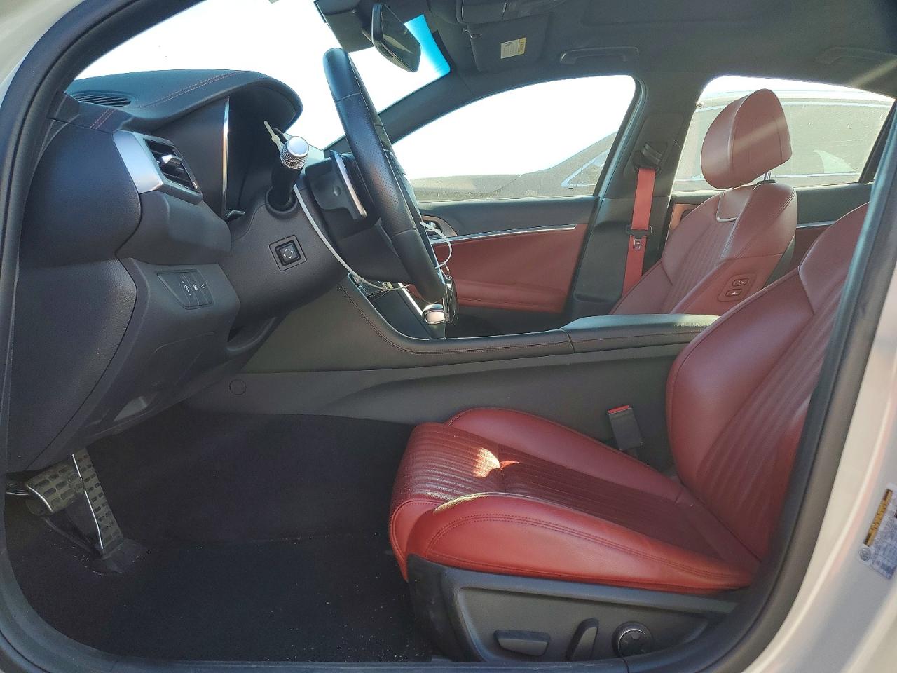 2024 Genesis G70 VIN KMTG34SC0RU139587 photo 7