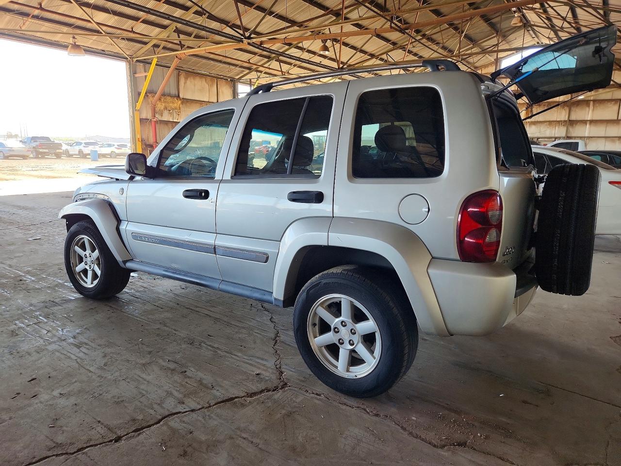2007 Jeep Liberty VIN 1J4GL58K77W713312 photo 2
