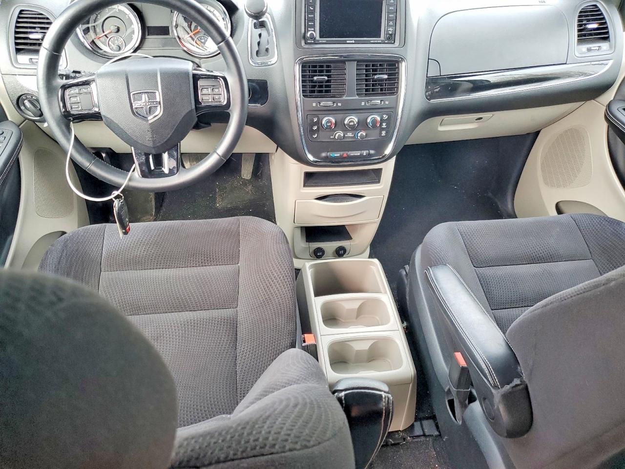 2014 Dodge Caravan VIN 2C4RDGBG4ER223055 photo 8