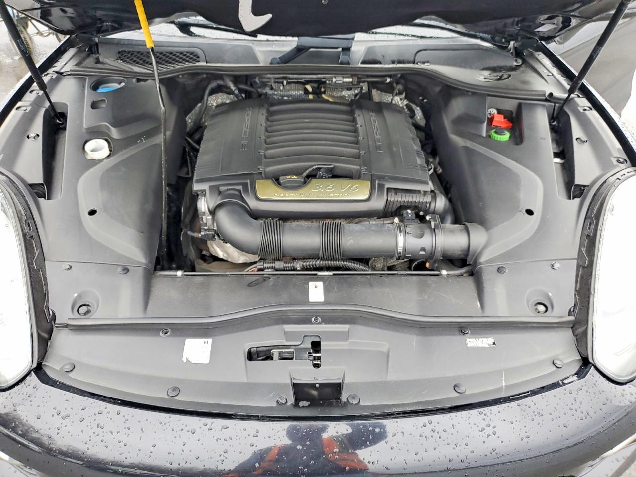 2016 Porsche Cayenne VIN WP1AA2A28GLA05239 photo 12