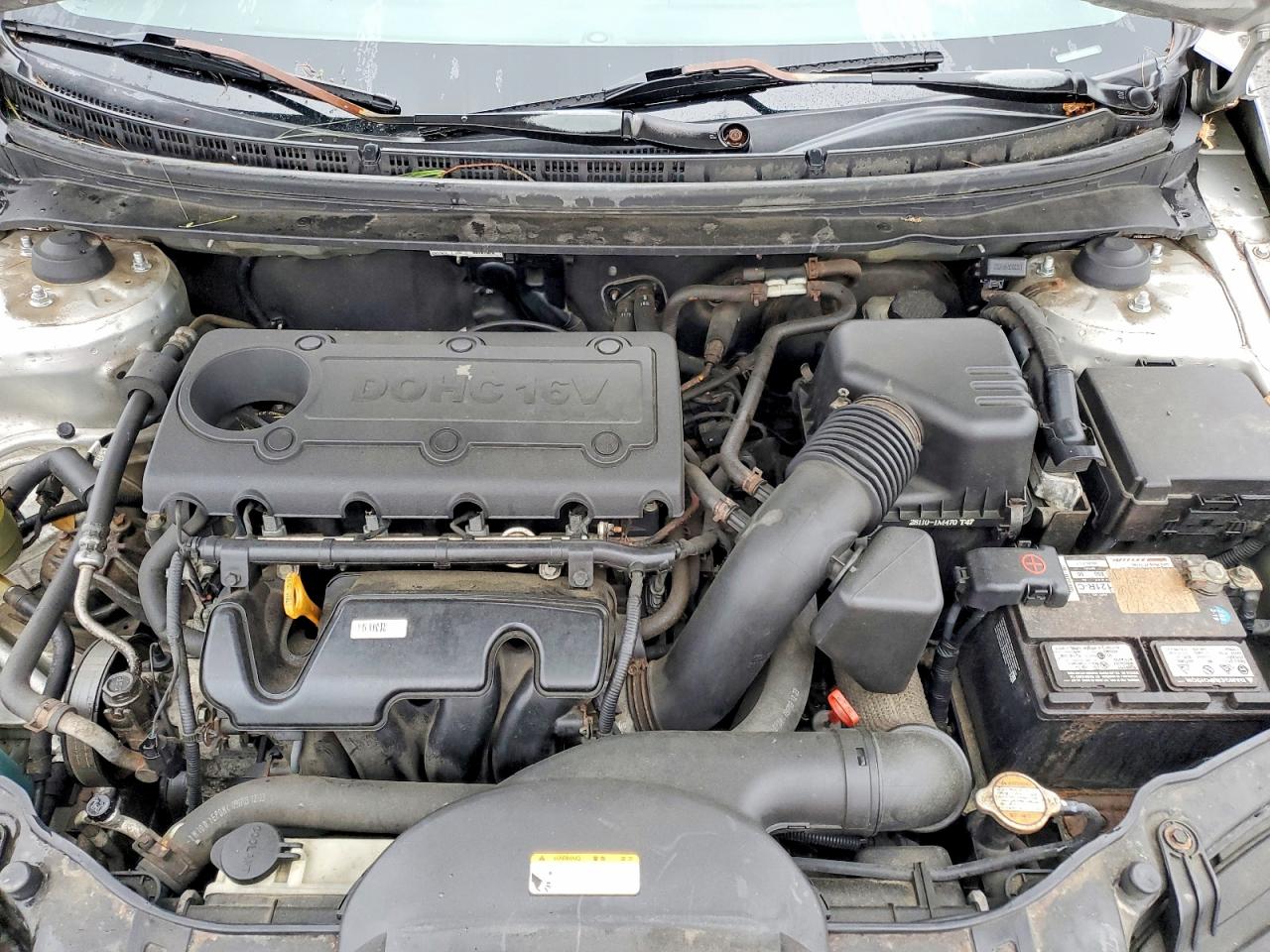 2010 Kia Forte VIN KNAFU4A25A5110520 photo 11