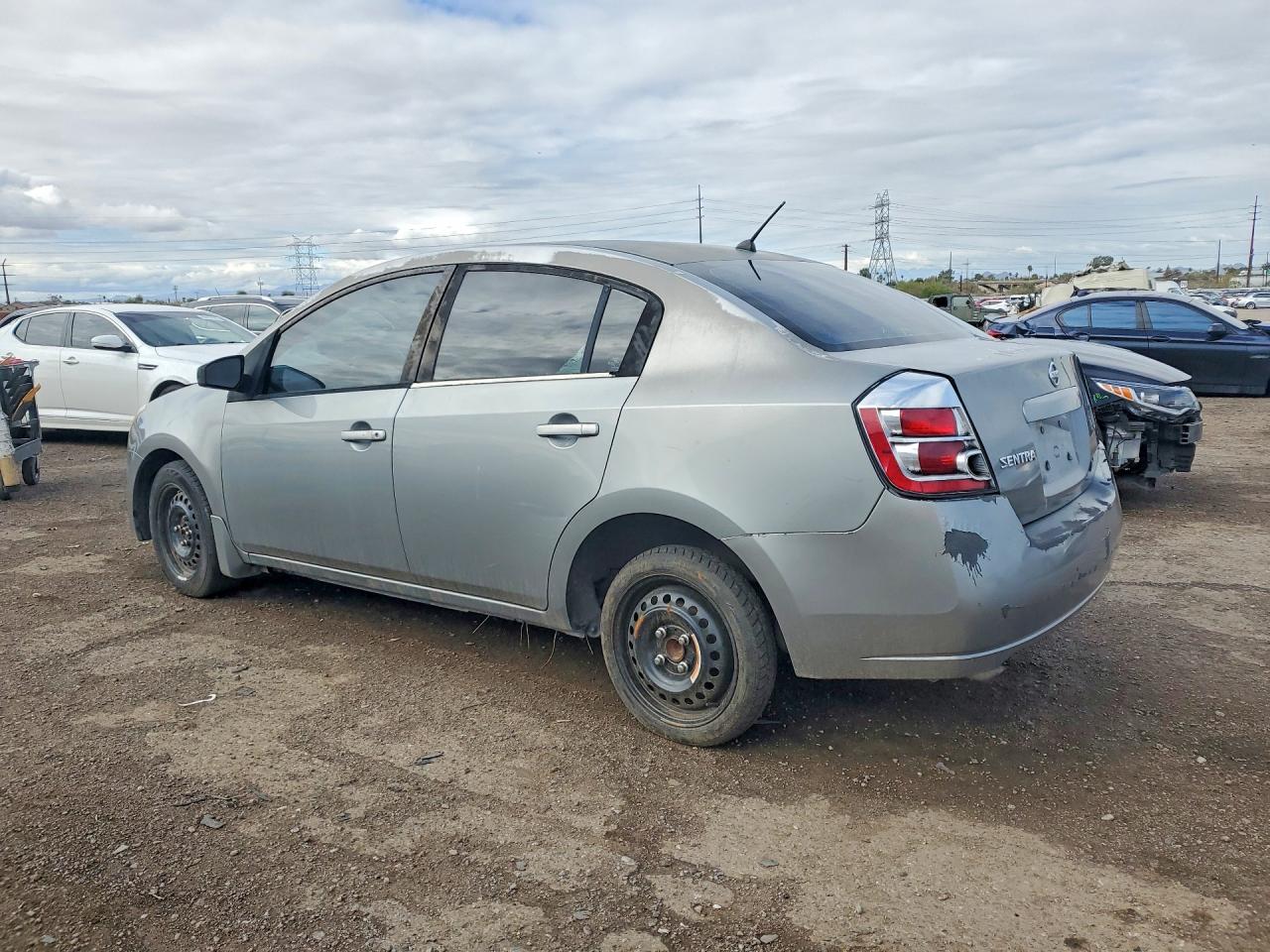 2008 Nissan Sentra VIN 3N1AB61EX8L672631 photo 2