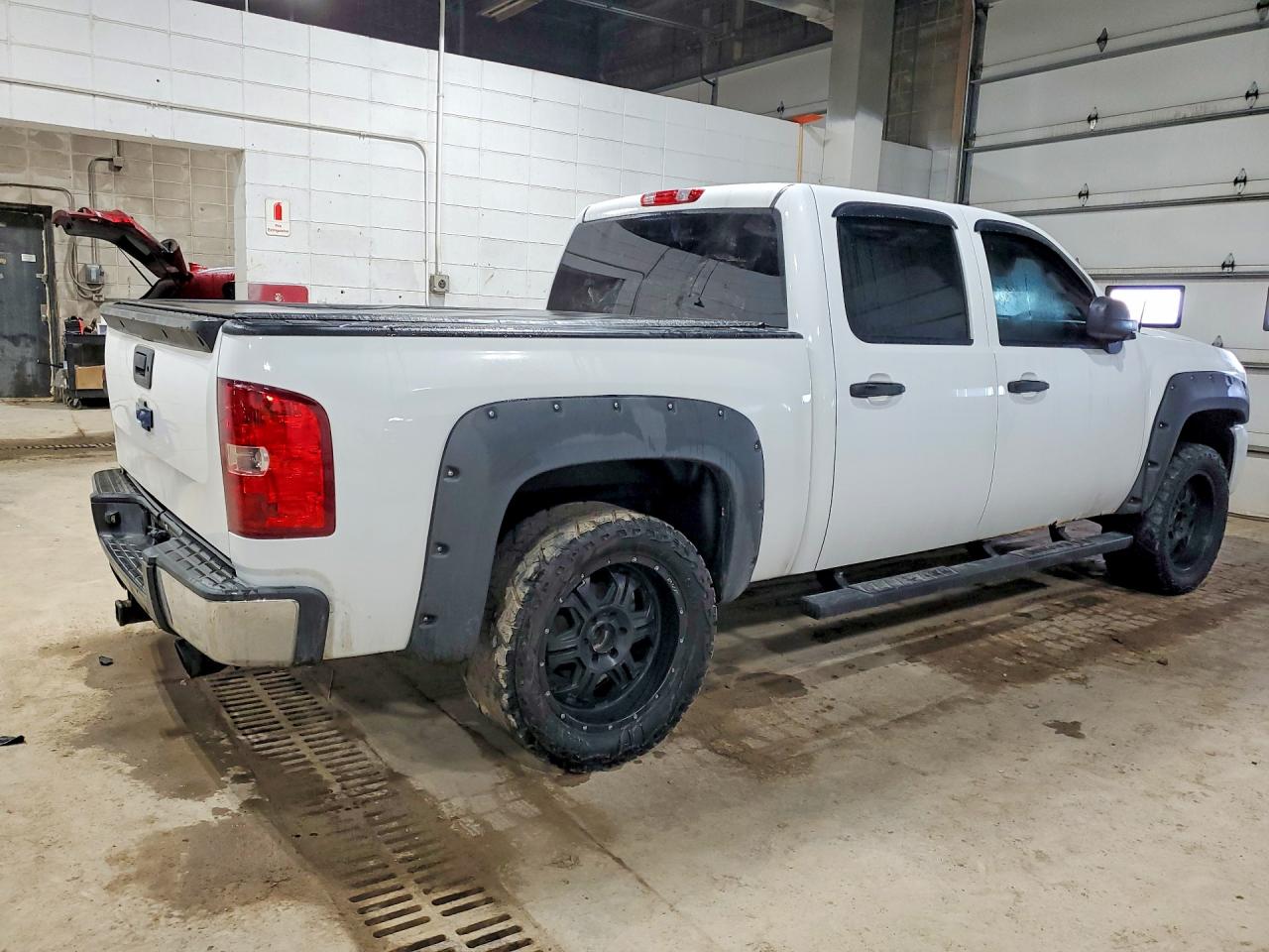 2011 Chevrolet All models VIN 3GCPCSE02BG144903 photo 3