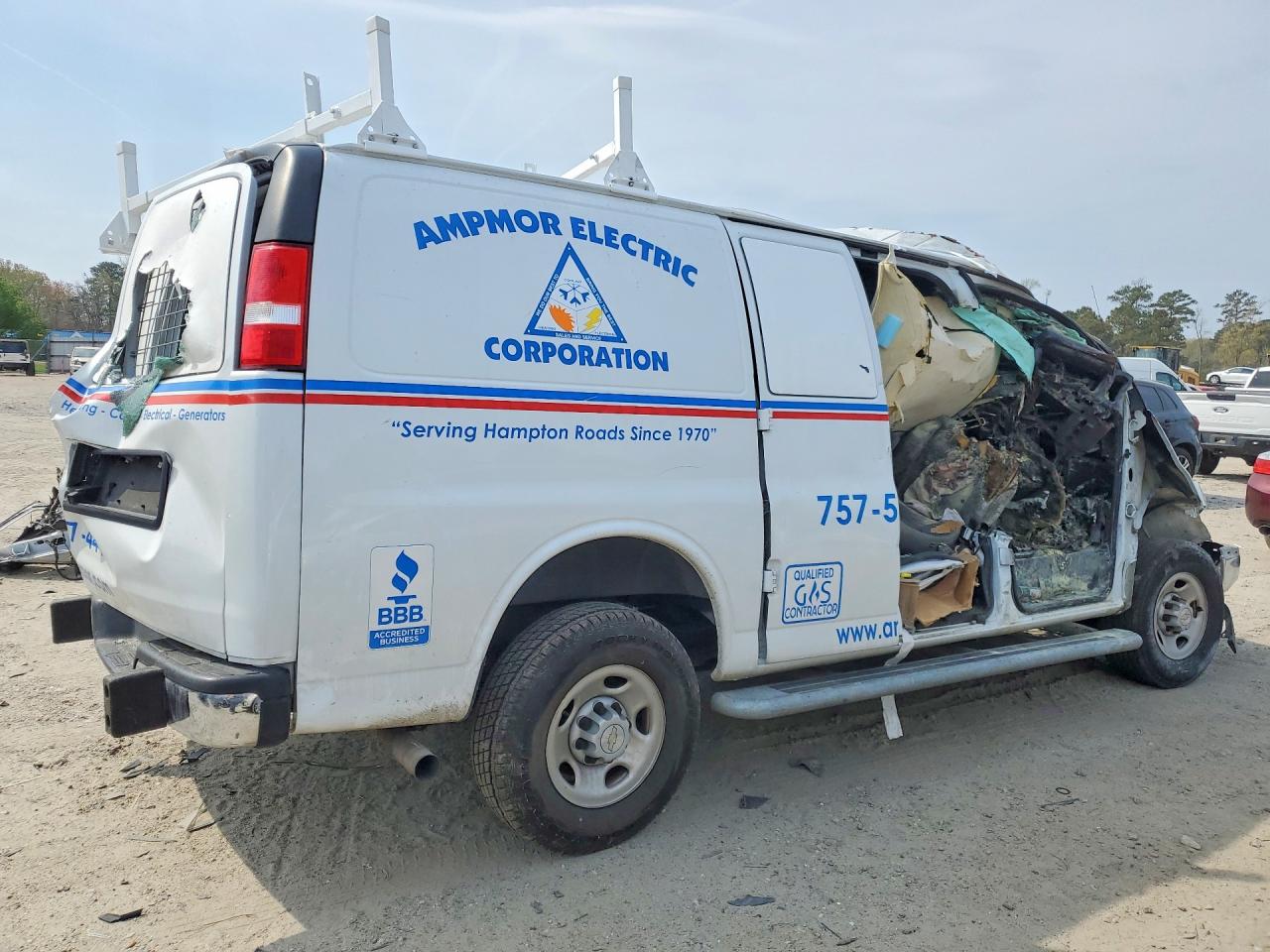 2023 CHEVROLET Express VIN 1GCWGAFP2P1229915 photo 3