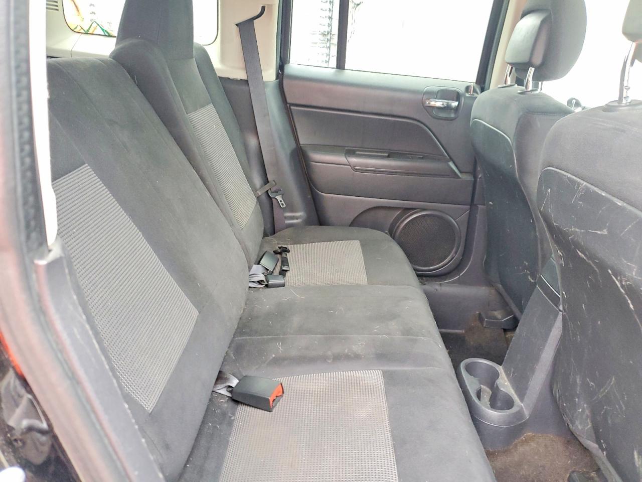 2014 Jeep Patriot VIN 1C4NJPFB3ED667116 photo 11