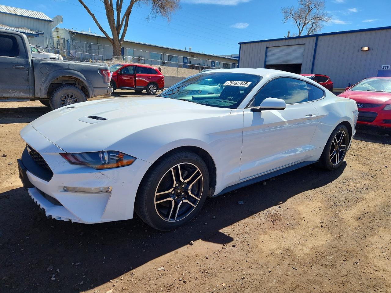 2018 Ford Mustang VIN 1FA6P8TH3J5126756 photo 1