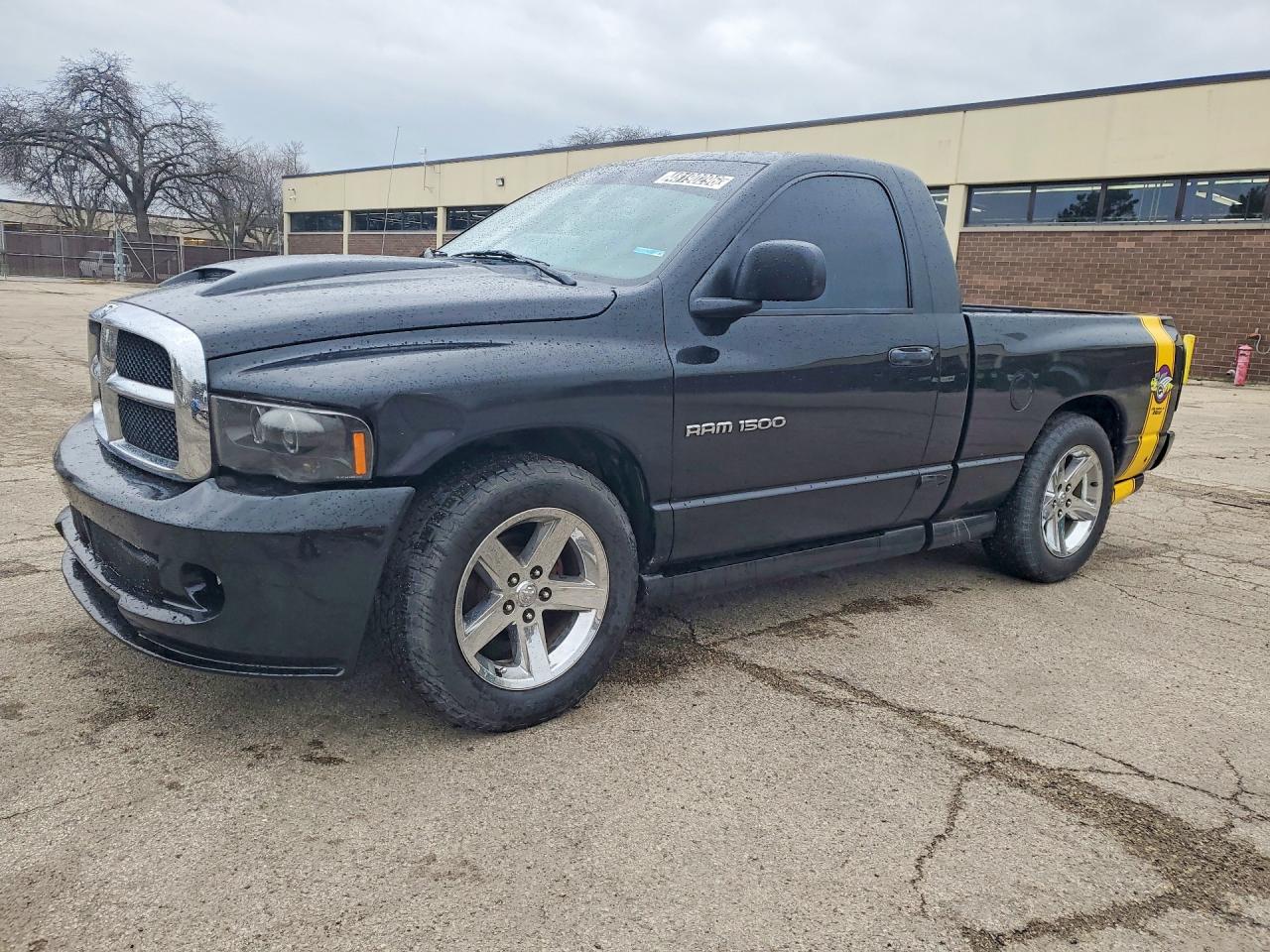 2005 Dodge Ram 1500 VIN 1D7HU16D65J517172 photo 1