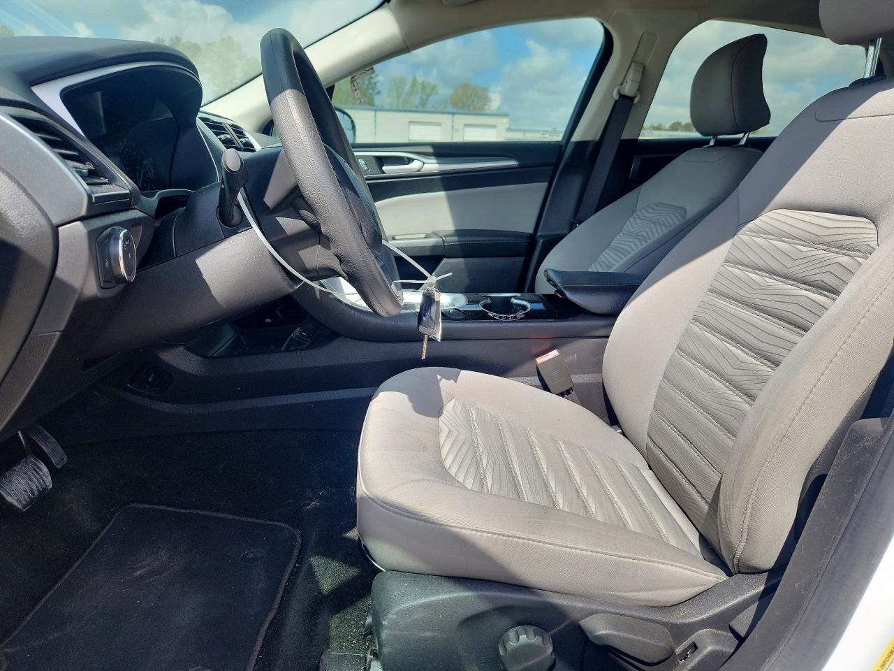 2016 Ford Fusion VIN 3FA6P0G75GR176373 photo 7