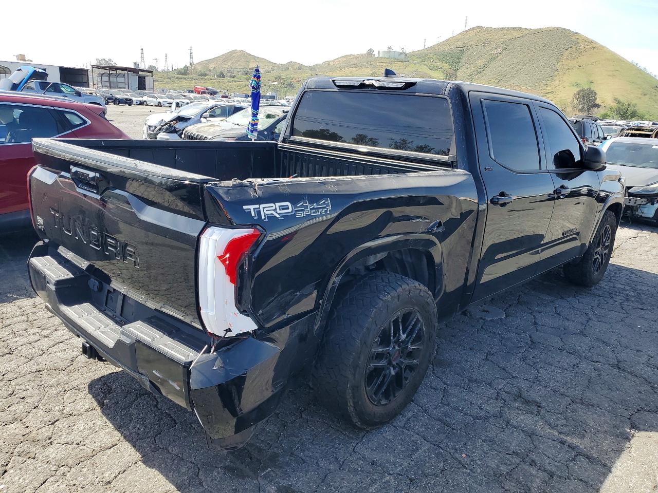 2023 Toyota Tundra VIN 5TFLA5DB9PX057933 photo 3