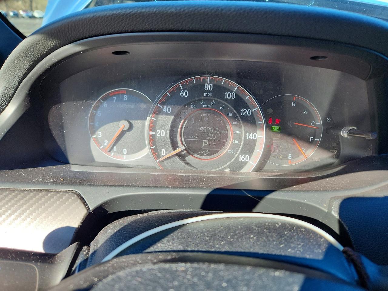 2017 Honda Accord VIN 1HGCR2F15HA015955 photo 9