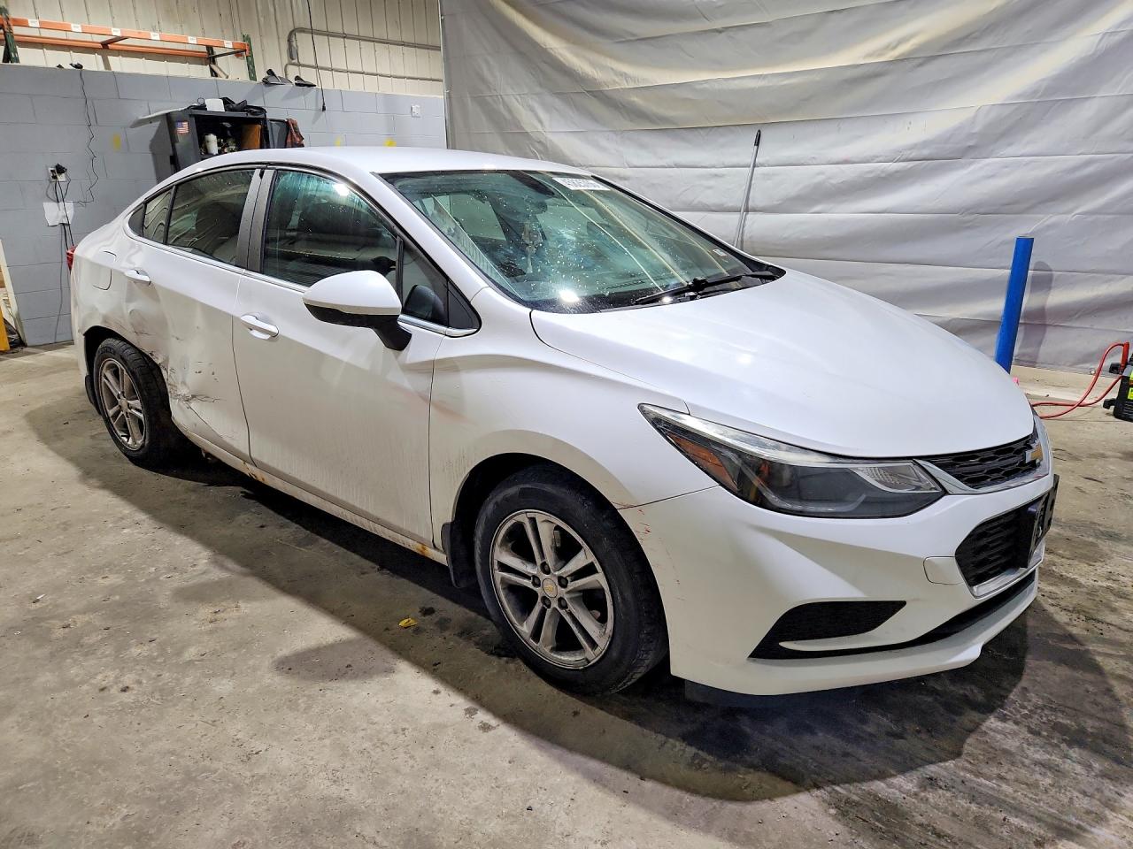 2016 Chev Cruze VIN 1G1BE5SM0G7281542 photo 4