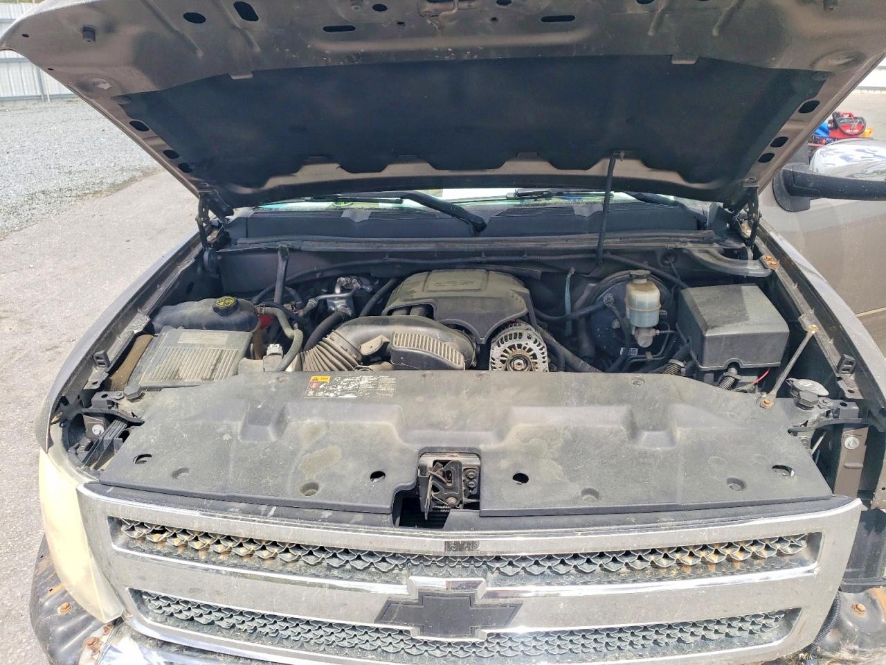 2012 Chevrolet All models VIN 1GCPKSE70CF143395 photo 11