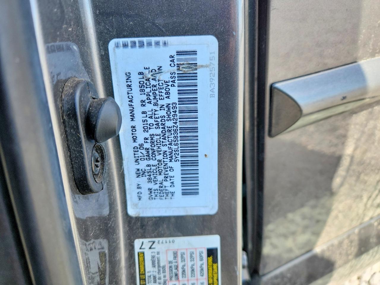 2006 Pontiac Vibe VIN 5Y2SL65836Z429493 photo 12