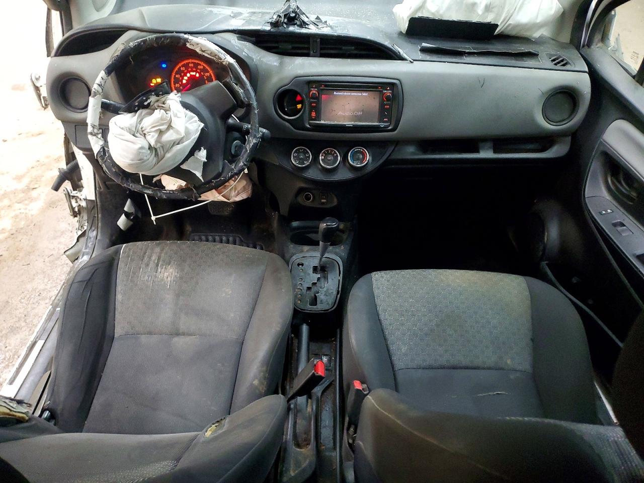 2015 Toyota Yaris VIN VNKKTUD39FA036436 photo 8