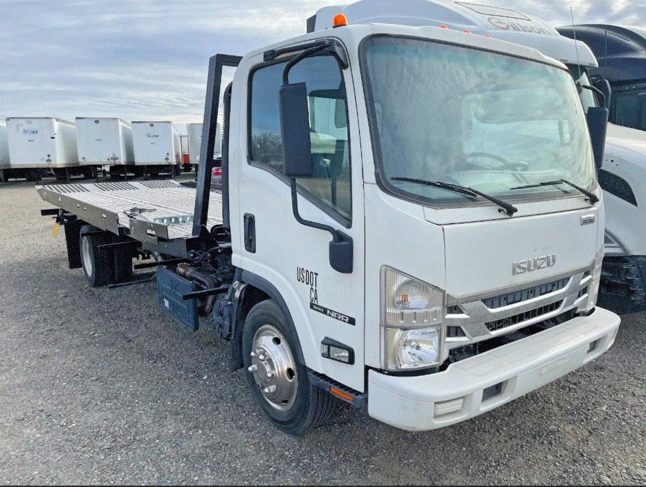 2020 Isuzu All models VIN JALE5W168L7305608 photo 1