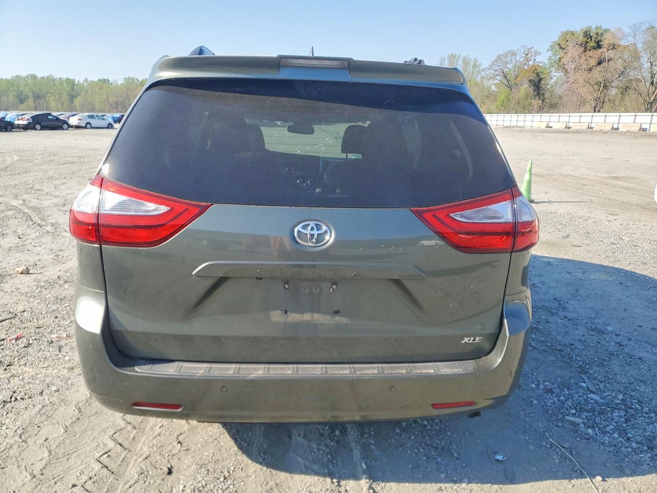 2018 Toyota All models VIN 5TDYZ3DC0JS937525 photo 6