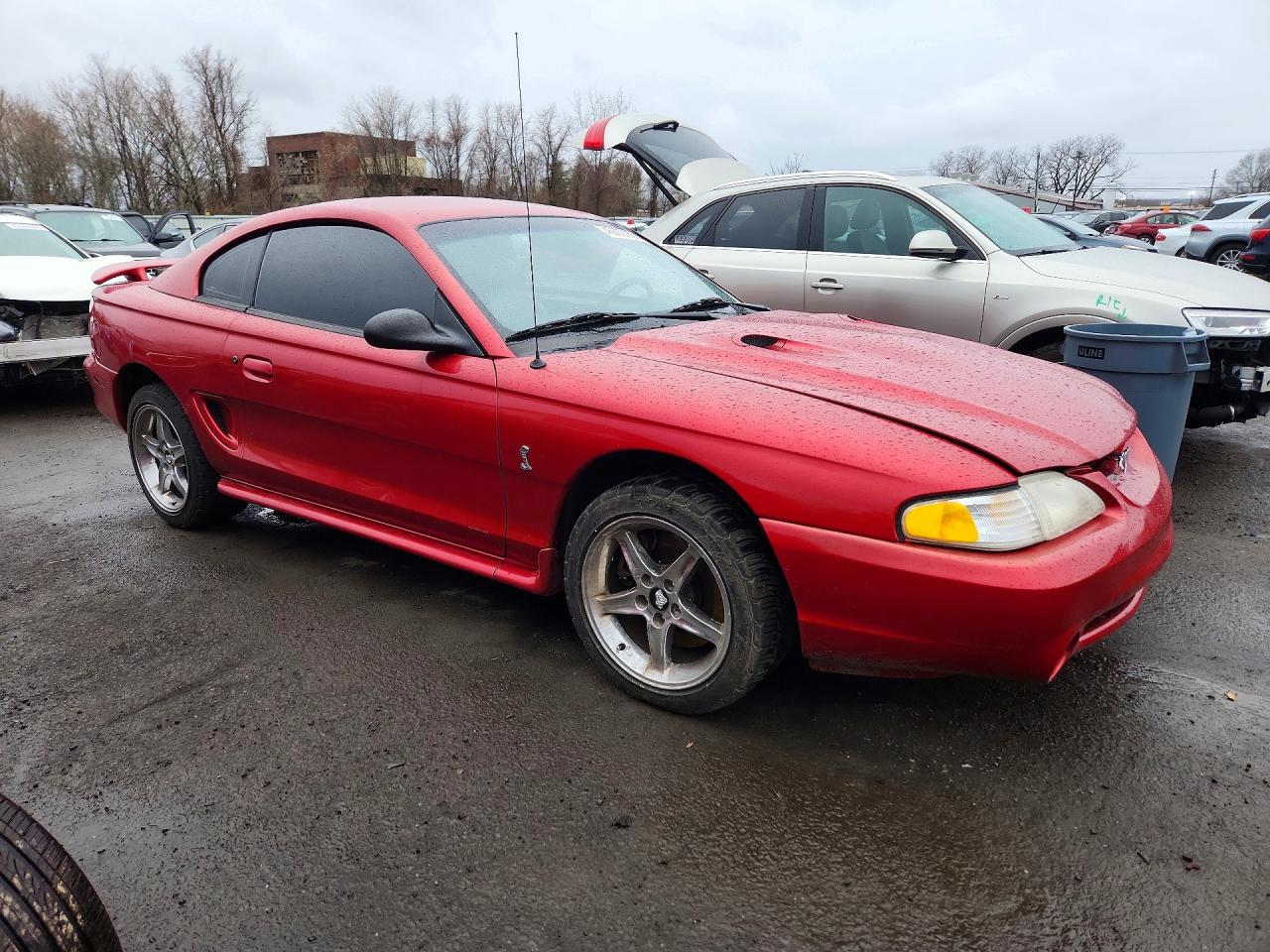 1996 Ford Mustang VIN 1FALP47V7TF137204 photo 4
