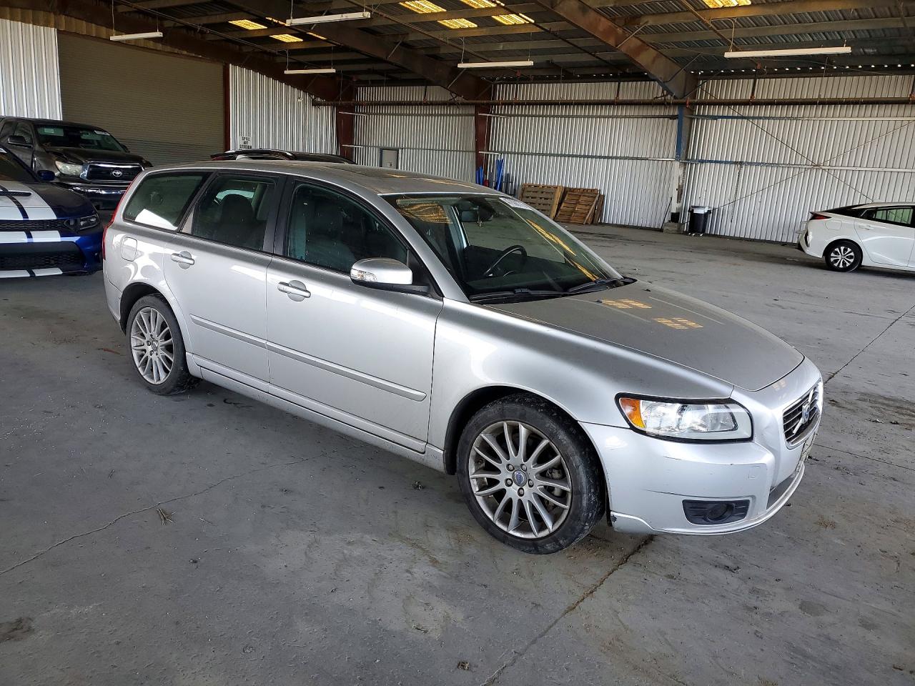 2009 Volvo V50 VIN YV1MW390992461231 photo 4