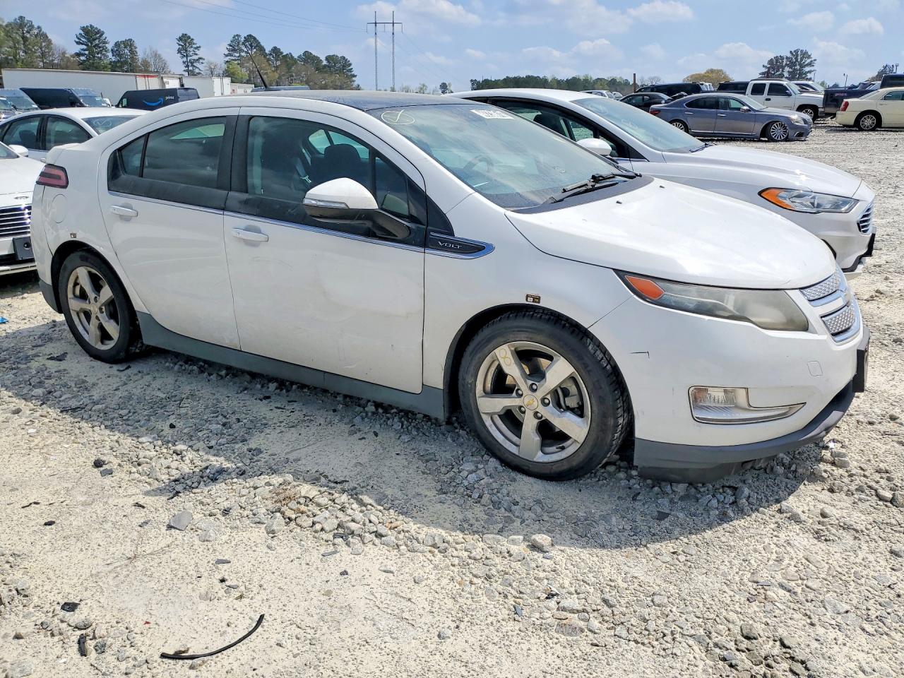 2012 CHEV Volt VIN 1G1RA6E40CU102469 photo 4