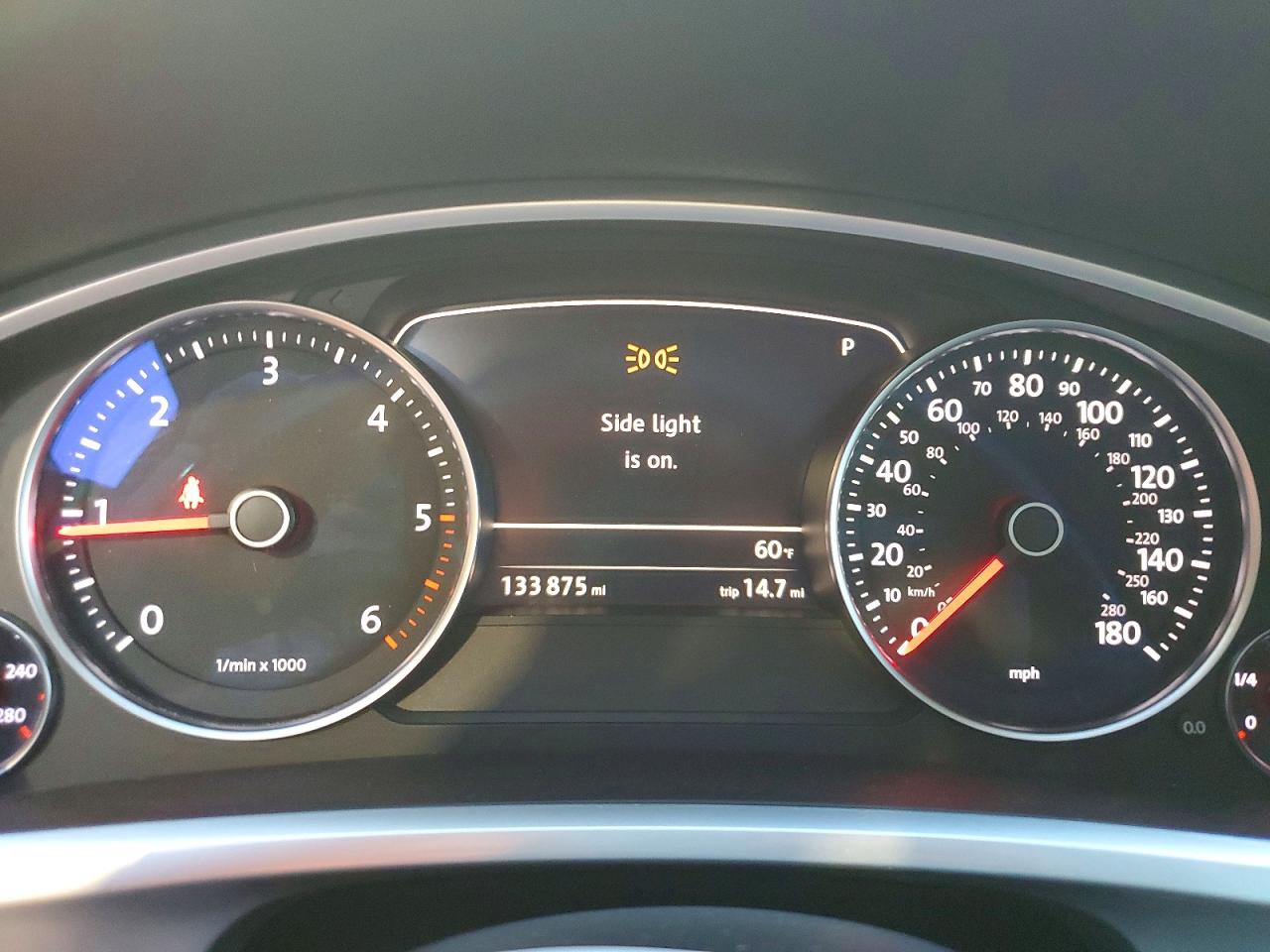 2013 Volkswagen Touareg VIN WVGEP9BP9DD010343 photo 9