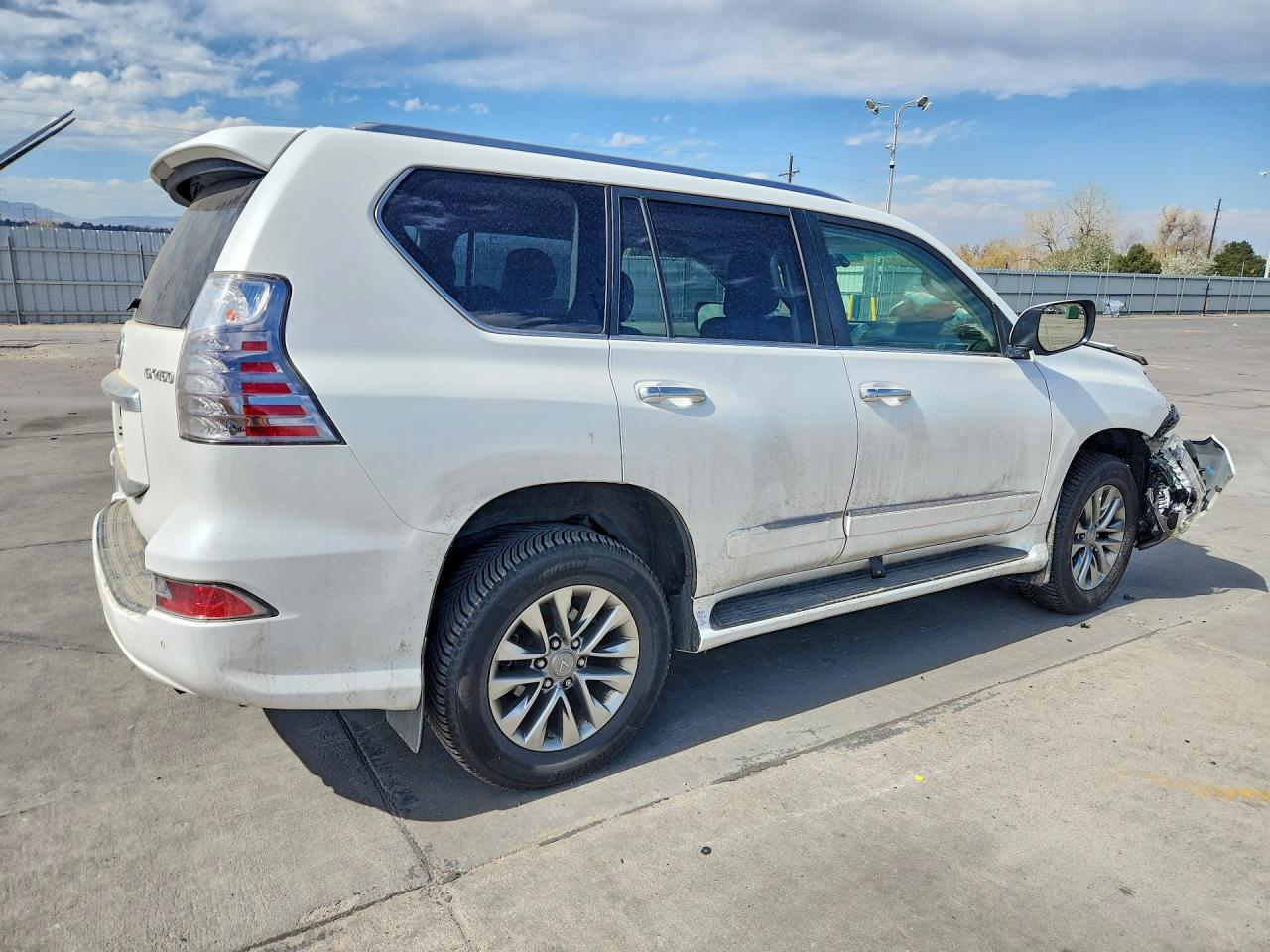 2014 LEXUS Gx VIN JTJJM7FX6E5081647 photo 3
