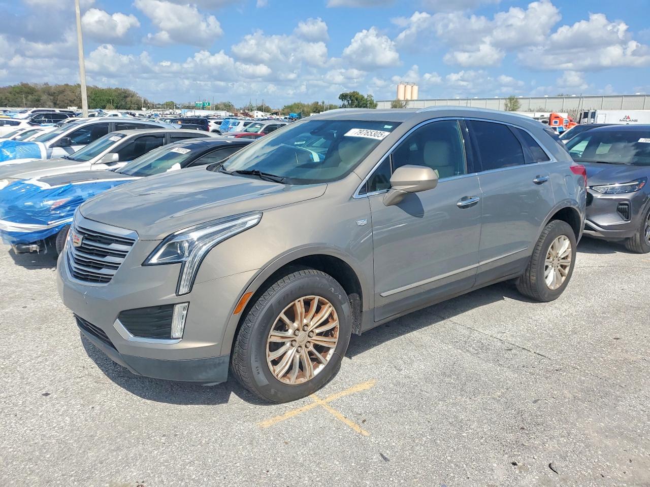 2017 Cadillac Xt5 VIN 1GYKNARS2HZ240947 photo 1