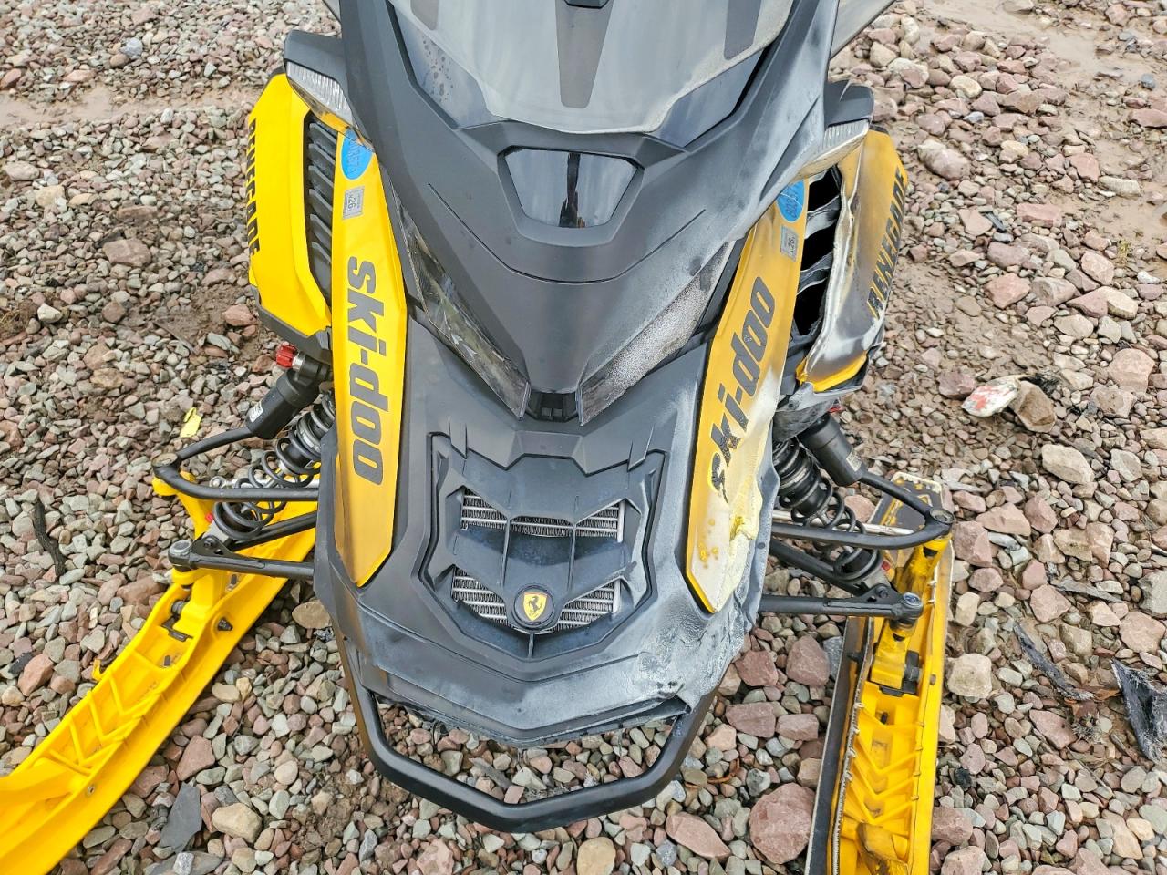 2023 SKIDOO Renegad VIN 2BPSDTPB5PV000038 photo 5