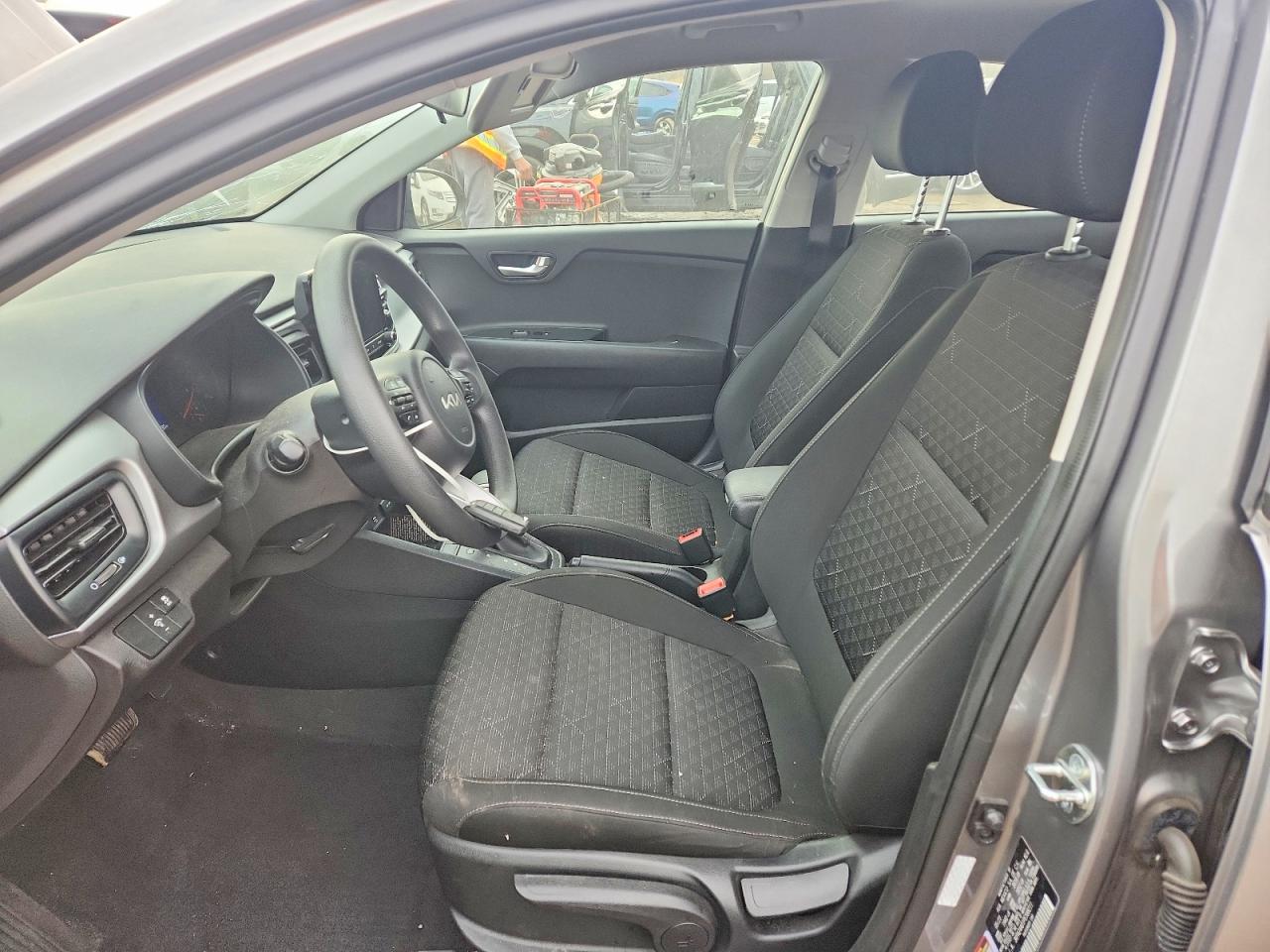 2023 Kia Rio VIN 3KPA24AD1PE588211 photo 7