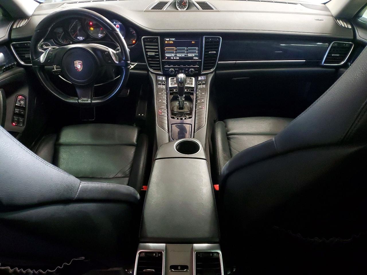 2015 Porsche Panamera VIN WP0AA2A73FL002972 photo 8