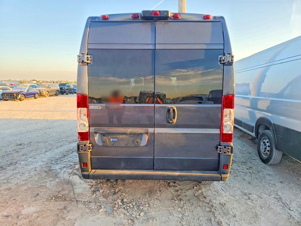 2019 Ram Promaster VIN 3C6TRVDG7KE516090 photo 6
