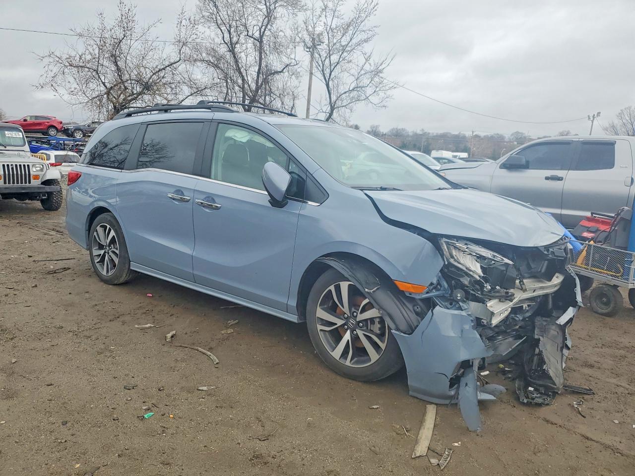 2024 Honda Odyssey VIN 5FNRL6H83RB027705 photo 4
