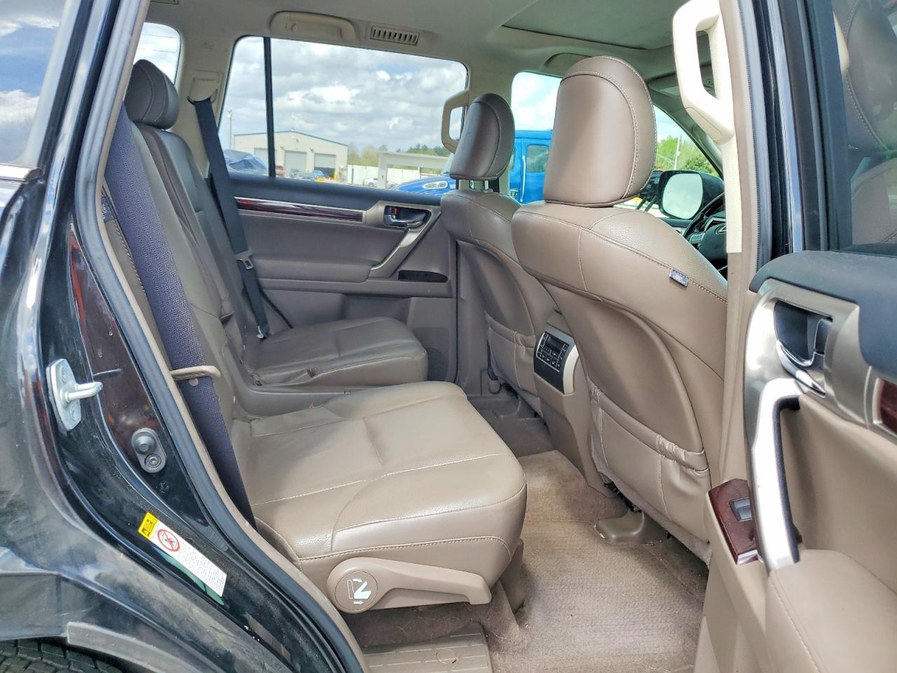 2017 Lexus Gx 460 bas VIN JTJBM7FXXH5154639 photo 11