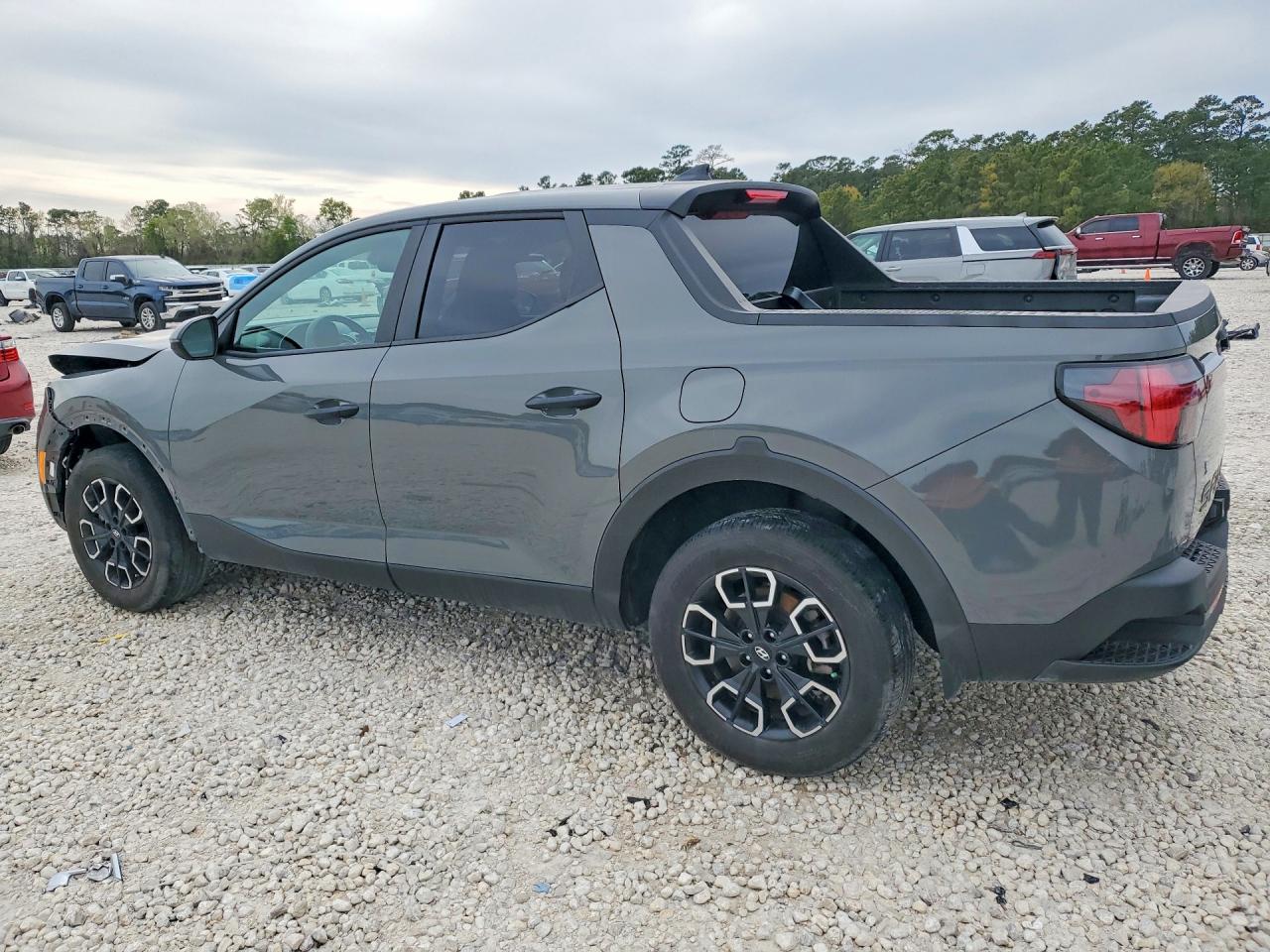 2024 Hyundai Santa cruz VIN 5NTJB4DEXRH104878 photo 2