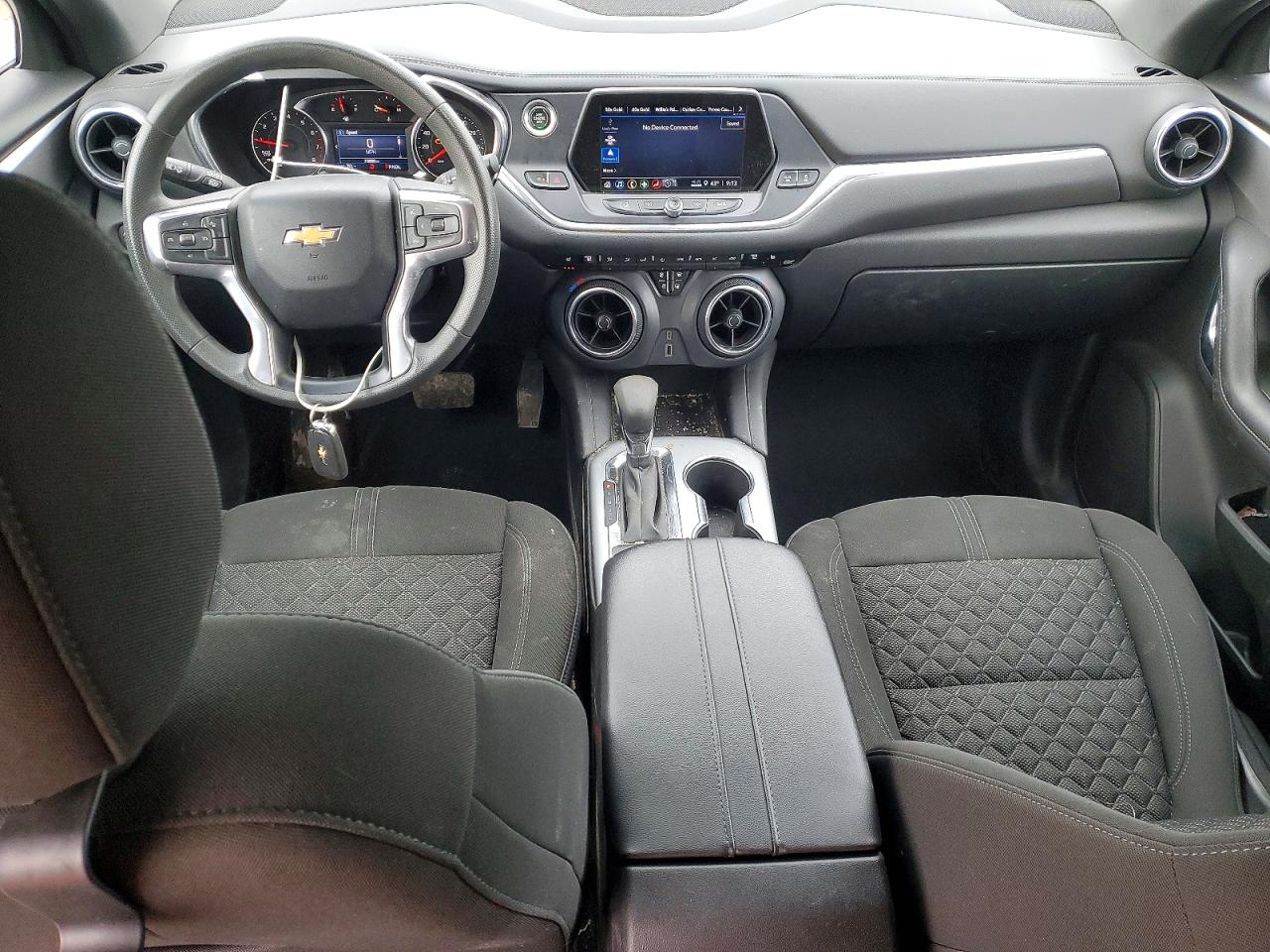 2022 Chevrolet Blazer VIN 3GNKBHR44NS219137 photo 8