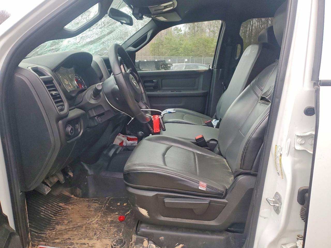 2022 Ram 3500 VIN 3C63R3GL0NG338304 photo 7