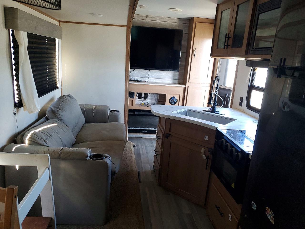 2023 FOREST Trailer VIN 5ZT2AVXB0PB935798 photo 6