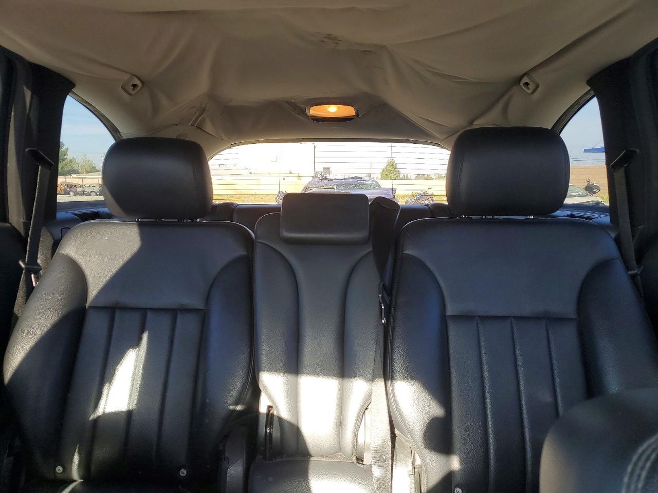 2008 Mercedes-Benz R-class VIN 4JGCB65E28A074004 photo 10