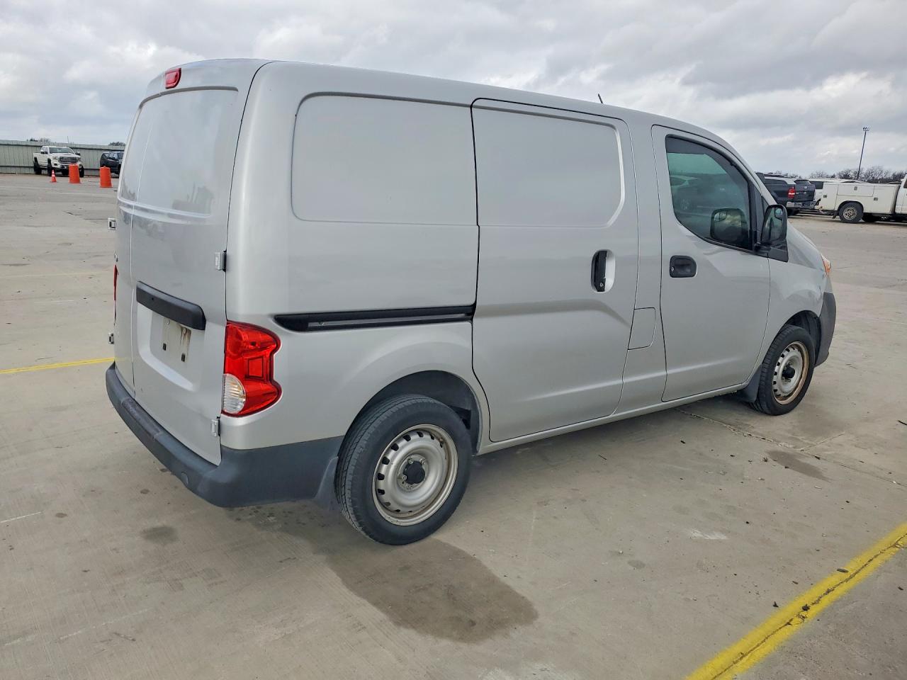 2015 Nissan Nv200 unk VIN 3N6CM0KN6FK720217 photo 3