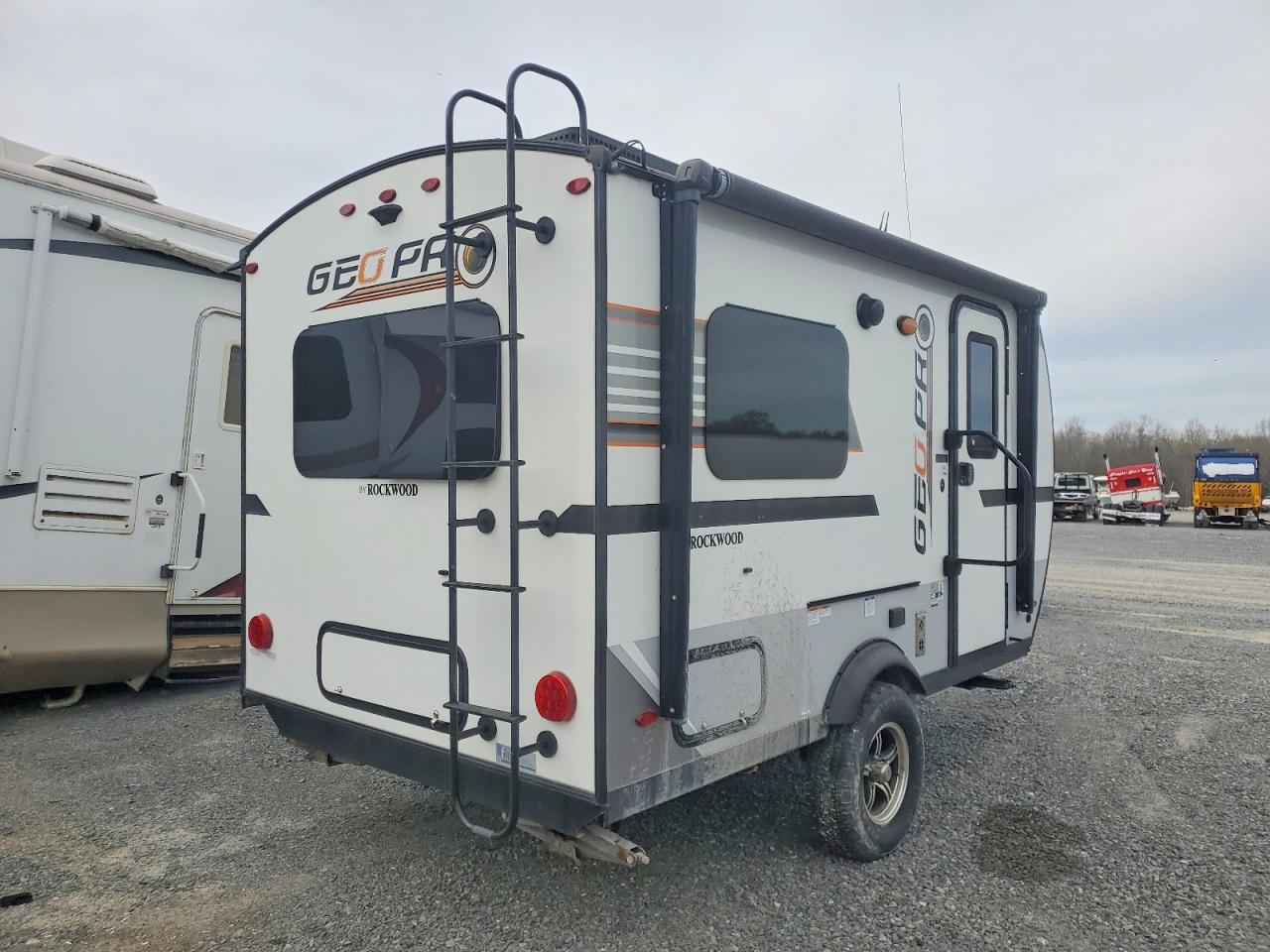 2019 FOREST Recreation VIN 5ZT2RSDC5K3007248 photo 4