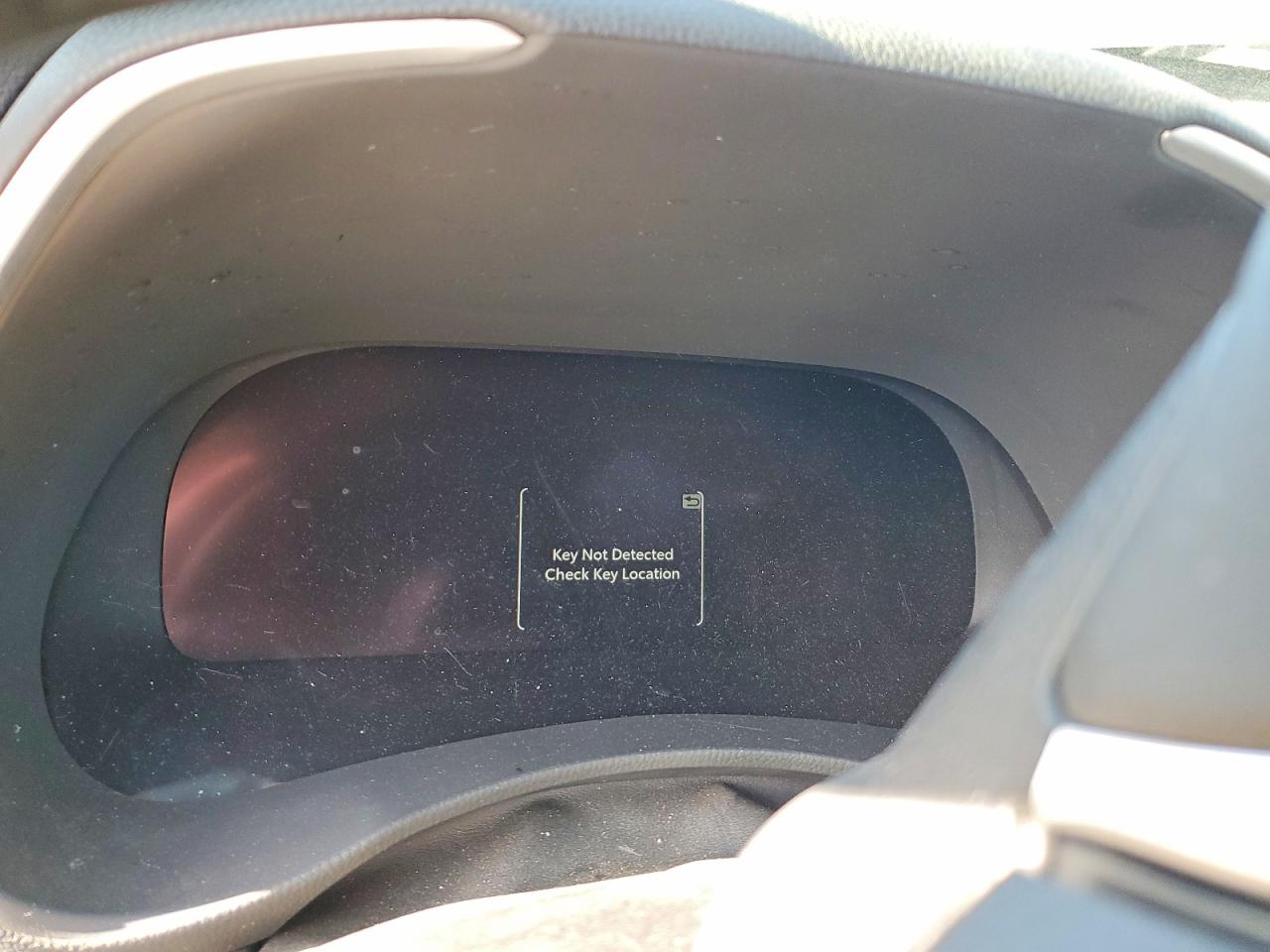 2025 Toyota Highlander hybrid VIN 5TDXBRCH7SS671888 photo 9