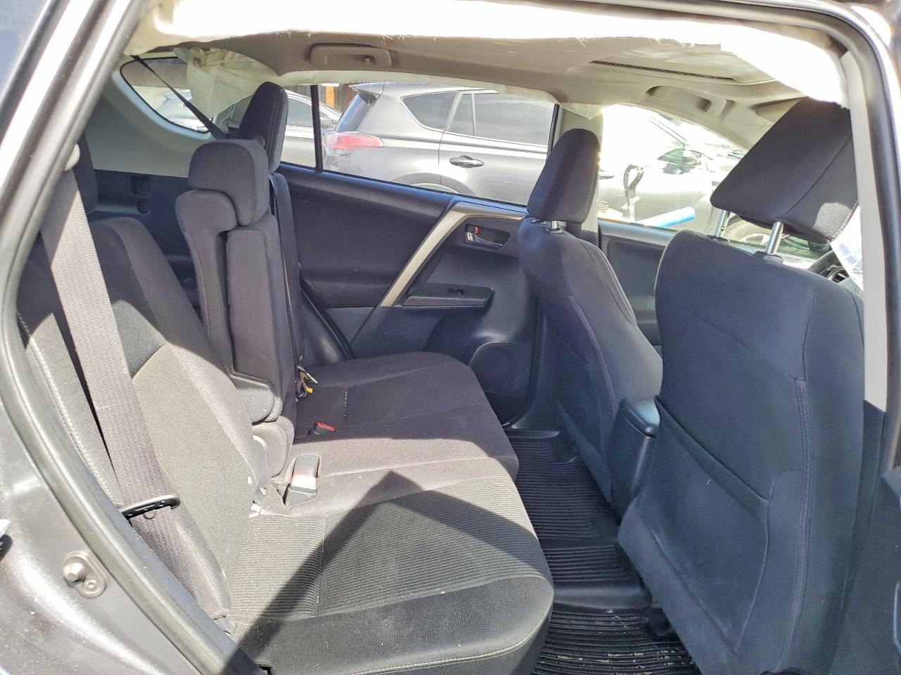 2015 Toyota Rav4 VIN JTMRFREV5FD165333 photo 10