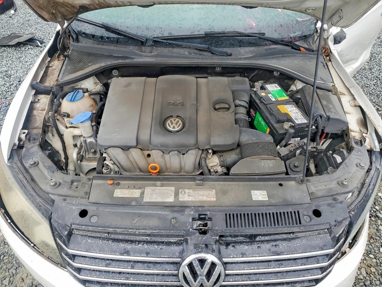 2013 Volkswagen Passat VIN 1VWBP7A32DC062622 photo 11
